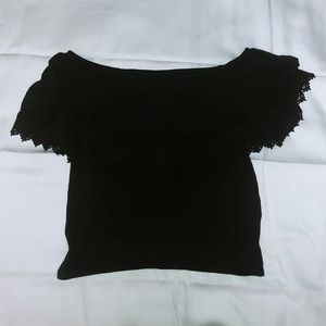 EUC Hollister off shoulder/ crop top. S. Navy blue